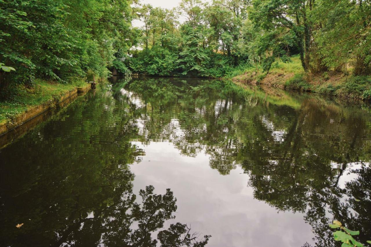 Gites Les Demeures De Valette Azay-le-Brule Exterior foto